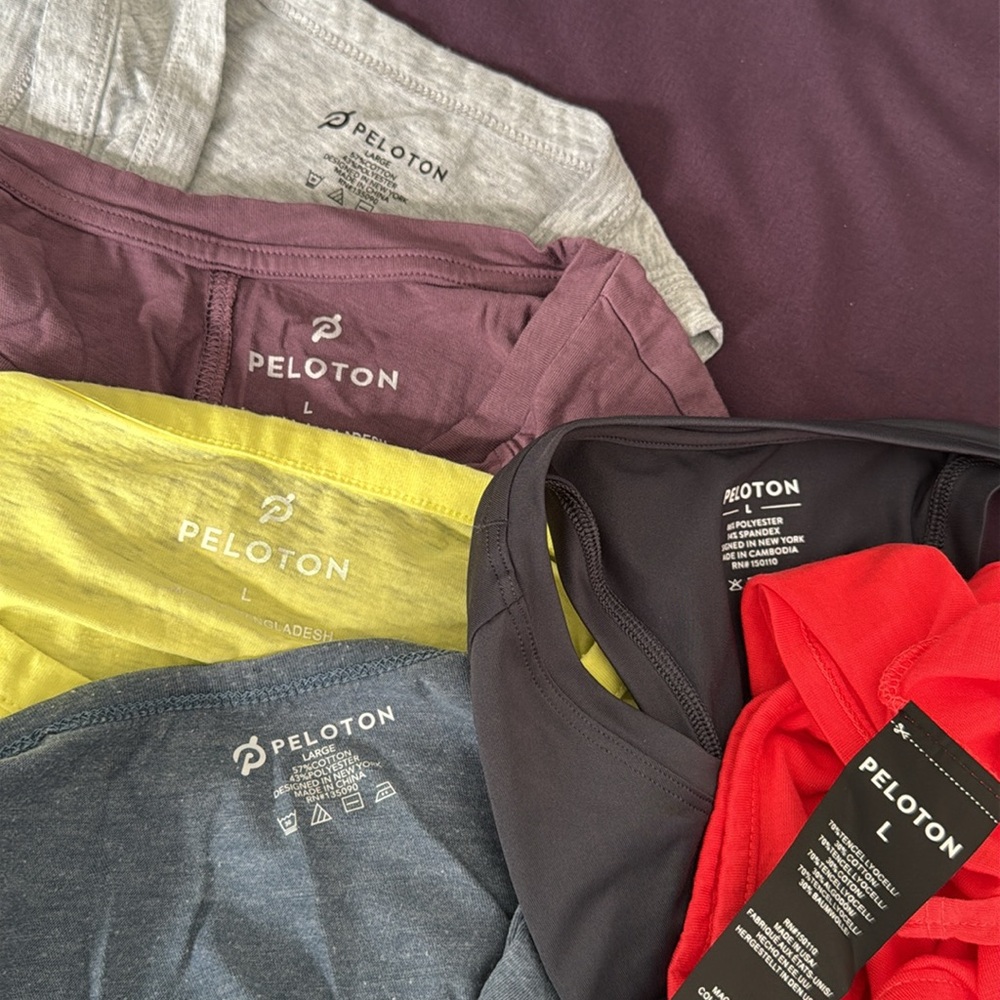 (6) Peloton Tank Bundle - Picture 15 of 15